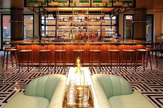 Denver Cocktails Tour - A 2-hour Denver sips-and-stories plan