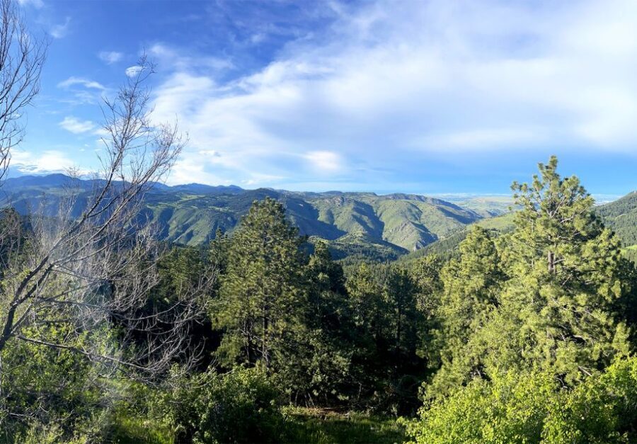 Denver: Get High on a Mountain Tour with Sunset Views - Red Rocks Amphitheatre: The Star Stop for Sunset Light