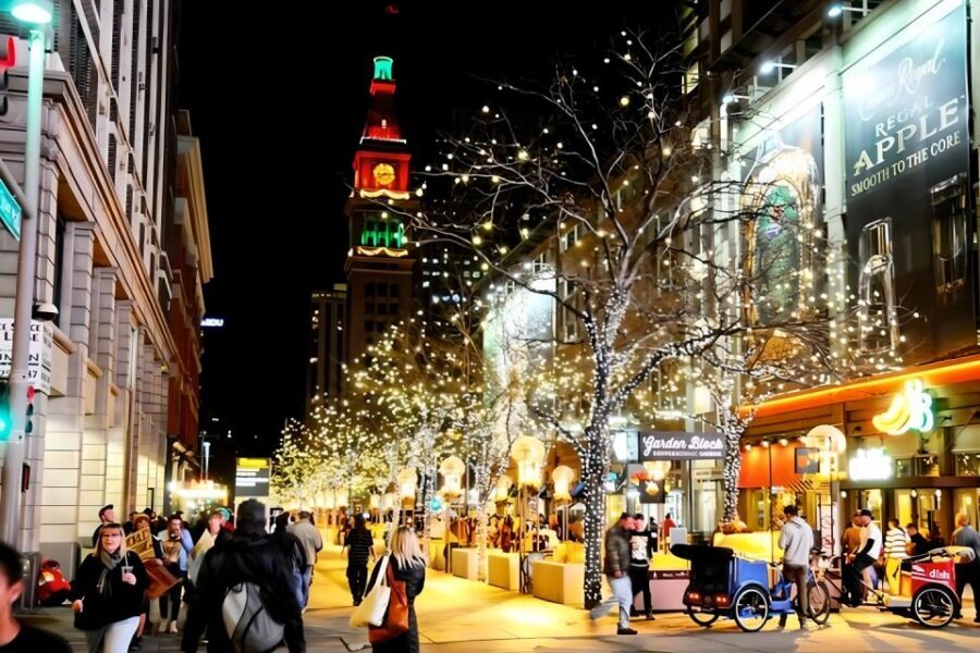 Denver: Holiday Lights & Sights Bus Tour - Union Station and the D&F Tower area: classic Denver brightness