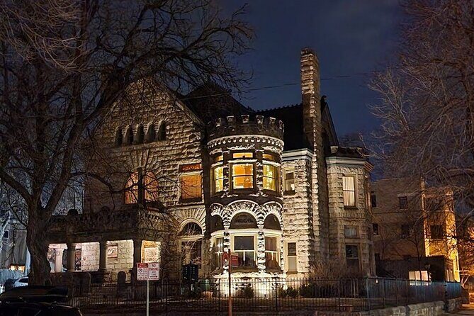 Drinks Included-Twilight Ghost Tour with a Boozy Twist - Capitol Hill’s mansion stop: the silver crash and the crows overhead