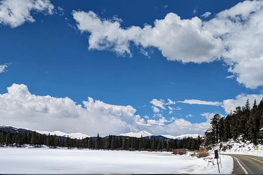 From Denver: Rocky Mountain Escape Tour - Idaho Springs Time: A Quick Slice of Mountain Town Life