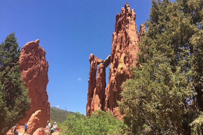 Garden of the Gods & Manitou Springs Driving Tour - Garden of the Gods: 90-Degree Rocks, Close-Up Trails, and Wildlife Watching