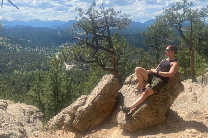 Guided Hiking Tour in Colorado Rocky Mountains View of Mt BlueSky - Switching from roads to trail: an off-the-beaten-path hike setup