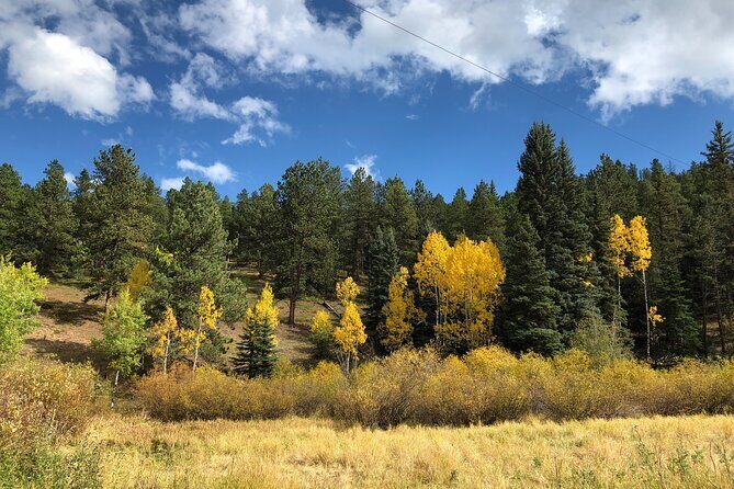 Hiking Adventure Through Colorado's Front Range Close to Denver - Your snack and drink break: small fuel that changes the whole hike