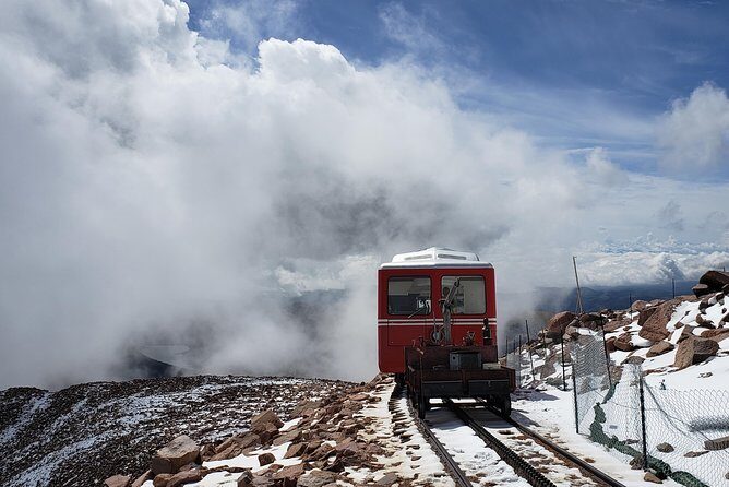 Pikes Peak Regional Wonders full day tour from Denver - Manitou Springs on Your Own: Shopping, Spring Water, and Penny Arcade Fun