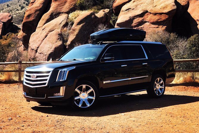 Private Car Service from Denver Int'l Airport (DEN) to Aspen or Snowmass - Ski Gear Handling: Ski Box + Luggage Support