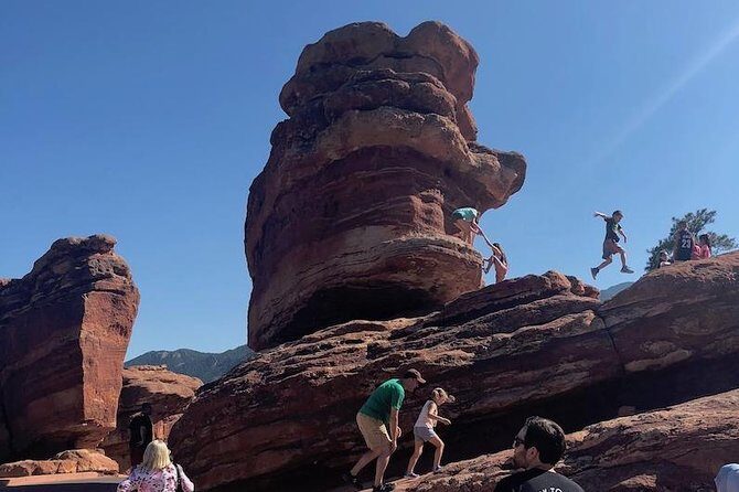 Private Colorado Springs Tour: Garden of the Gods and Pikes Peak - Garden of the Gods: the walk that makes everything else click