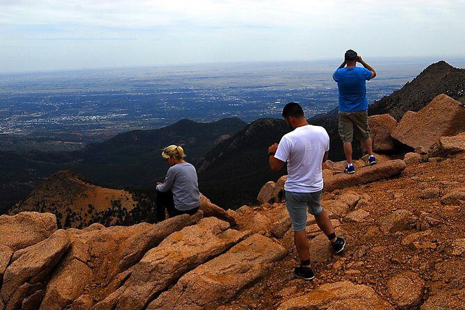 Private Pikes Peak Country And Garden of the Gods Tour from Denver - Price and value: $1,750 per group for a full day of big sights