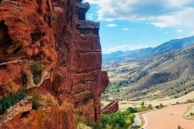 Red Rocks & Beyond - Red Rocks & Beyond: the straightforward reason this works