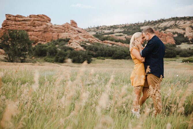 Scenic Photoshoot in Denver's Foothills - Who should book this Denver foothills photoshoot