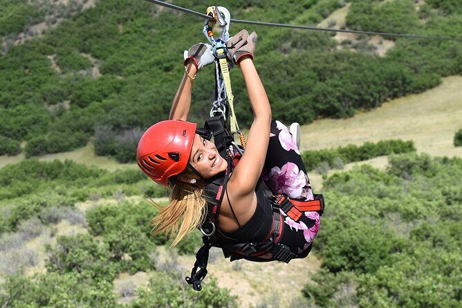 The EDGE: Zip Line Tour - What to Wear and Bring: Shoes, Sun, and the Walk Between Lines