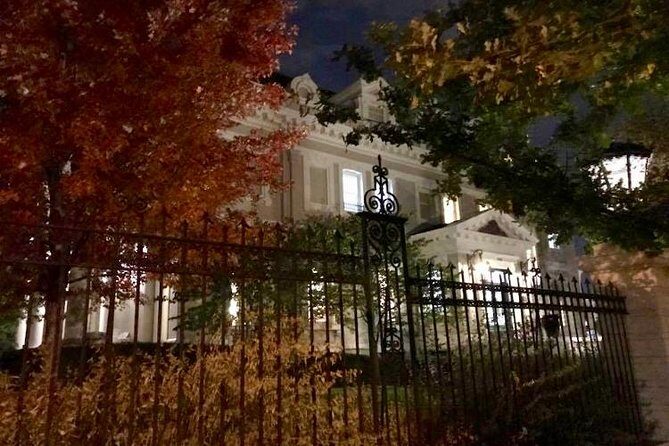 Twilight Ghost Tour - Why a 2-hour ghost walk works in Denver
